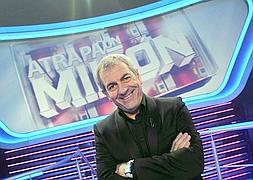 Carlos Sobera casi muere por el ataque de un elefante en Tanzania