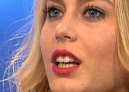 Giuls, durante su entrevista en plató tras ser expulsada.:: Telecinco