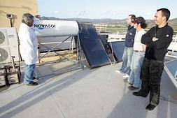 Novasol compra el edificio de Vitelcom para aumentar su producción de paneles solares