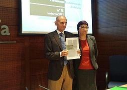Presentación, esta mañana, del último informe de Analistas. :: M.A.G.