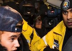 Justin Bieber, al ser arrestado. Foto: Gtres