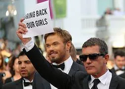 Silvester Stallone , Mel Gibson, Jason Statham, Harrison Ford, Arnold Schwarzenegger y Antonio Banderas a su llegada a Cannes. Reuters