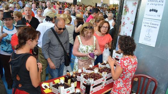 Alfarnate saca partido a sus cerezos