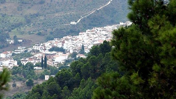 Vista parcial de Casarabonela, pueblo situado en la Sierra de las Nieves. 