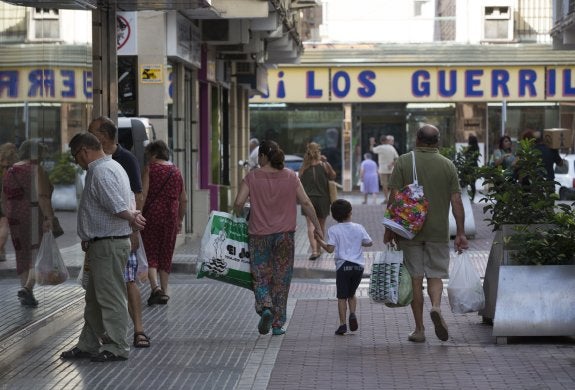Los barrios atraen la apertura de negocios en Málaga