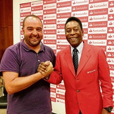 Bosco Martín junto a Pelé.