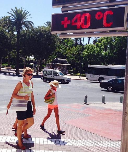 El terral marca el récord del año en el consumo de electricidad en Málaga