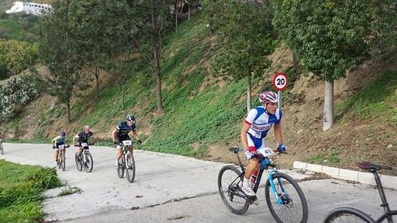 Antonio Barranquero se impone en el tercer Desafío Granadillas de 'mountain-bike'