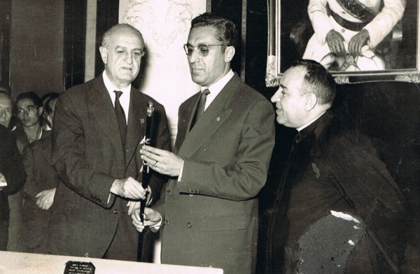 Enrique Navarro Torres con Francisco García Grana en un acto público.