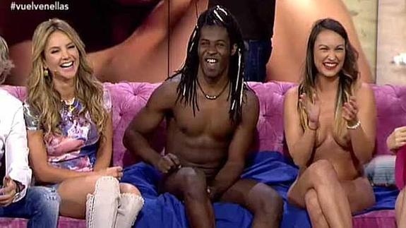La "anaconda" de Coman, de Adán y Eva, revoluciona el plató de 'Hable con ellas'