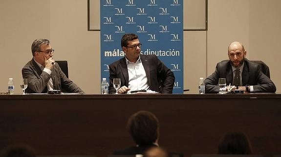 Ignacio Martínez, Javier Recio y Rodrigo Ponce de León, ayer en un momento del debate. 