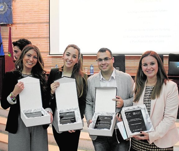 Márquez, Arroyo, Trujillo y Galán. CRONICA