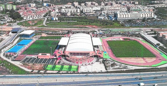 El Pabellón de Deportes cumple 20 años con el reto de la eficiencia energética