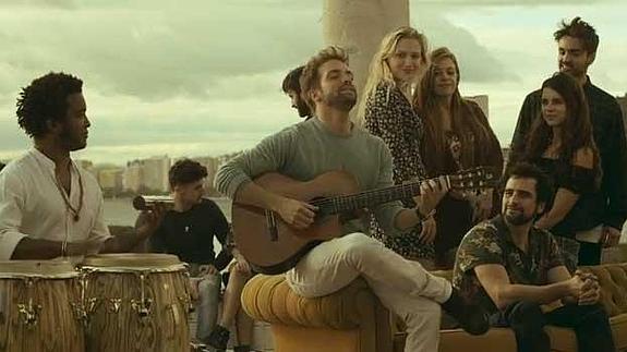 Así es el videoclip que Pablo Alborán grabó en los Baños del Carmen