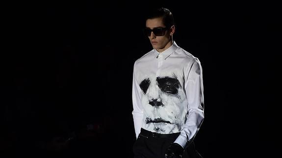 El Delfín más oscuro sobre la pasarela de Mercedes Benz FashionWeek Madrid