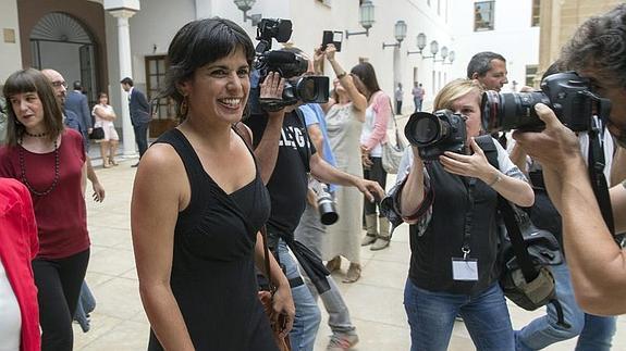 Teresa Rodríguez, a su llegada al Parlamento