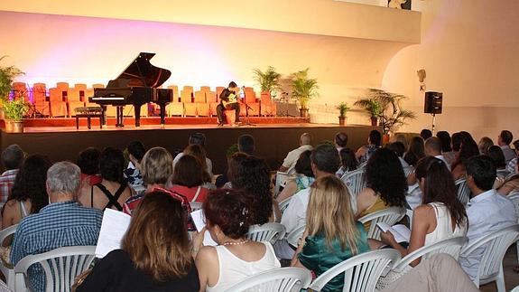 Alumnos del Conservatorio de Ronda actuaron anoche. 