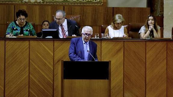 Sánchez Maldonado en su comparecencia esta tarde en Sevilla. 