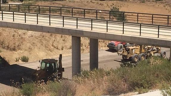 Las obras de la carretera de Coín pisan el acelerador y estarán para el otoño