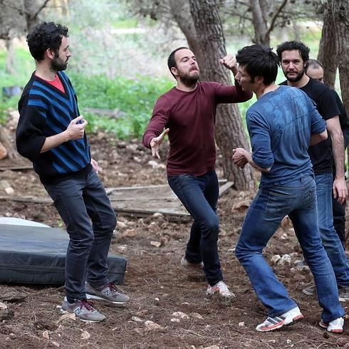 Carles Francino y Fran Nortes ensayan una escena de lucha. 