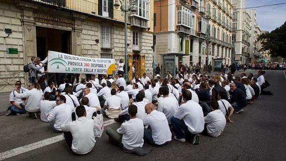 Entre los mayores ERE que ha habido en Málaga están los de Isofotón: más de 700 despidos. 
