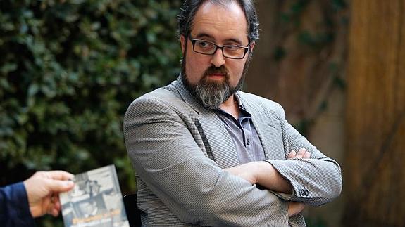 Víctor Fernández, autor del libro.