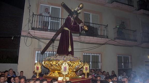 El Cristo de Viñeros en el traslado de anoche.