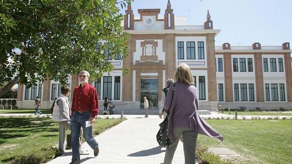 Entrada al Museo Ruso.