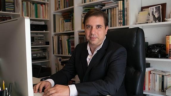 Julio Ruiz.