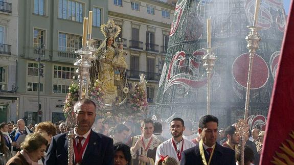 Rosario de campanilleros de la Virgen de los Remedios. 