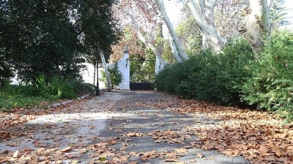 La escuela de hostelería, ya sin alumnos ni profesores, ofrecía ayer esta imagen
