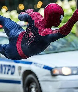 Un estudio revela por qué los humanos no pueden ser Spiderman | Diario Sur