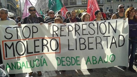 Más de quinientas personas se han manifestado esta mañana 