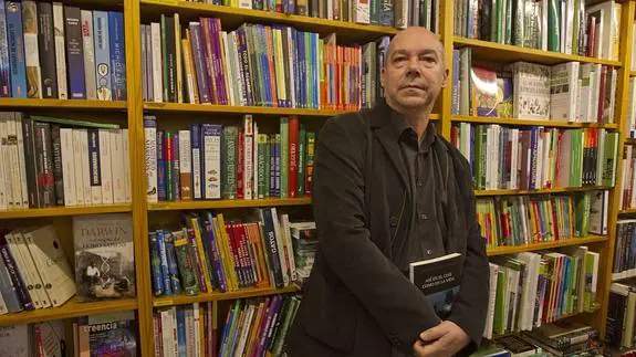 Juan Francisco Ferré presentó ayer ‘Así en el cine como en la vida’ en la Librería Luces.