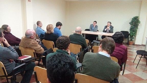 Reunión con los promotores afectados del CEDER Serranía. 