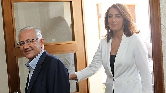 Juan Martín Serón deja paso a Antonia Ledesma. 