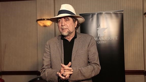 Joaquín Sabina y el médico Ángel Salvatierra, Hijos Predilectos de Andalucía