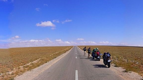 Una de las carreteras que cruzan Marruecos. 