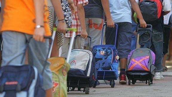 Los estudiantes de Málaga y otros 24 municipios no tendrán clase este lunes 28