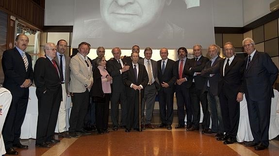 El homenaje reunió ayer en el Club Mediterráneo a numerosas personalidades 