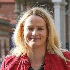 La diputada del PSOE Zaida Cantera, excomandante del Ejército. 