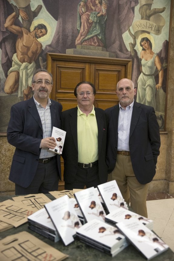 NUEVO LIBRO DE JUAN REBOLLO