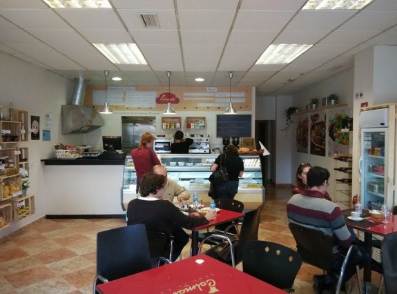Interior de El Colmaíto, que ha abierto en la calle Eolo, en la zona de El Cónsul.
