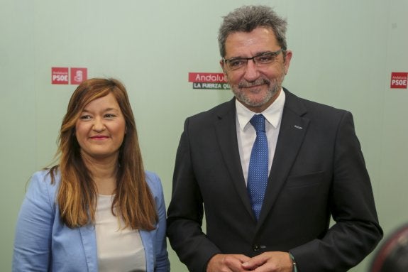 Verónica Pérez y Gutiérrez Limones. :: efe