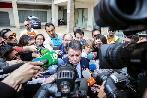 González tras declarar en el juzgado de Estepona. :: jorge zapata/efe