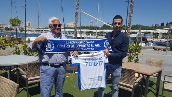 Juan Godoy y Fernando, ayer en la presentación del técnico.