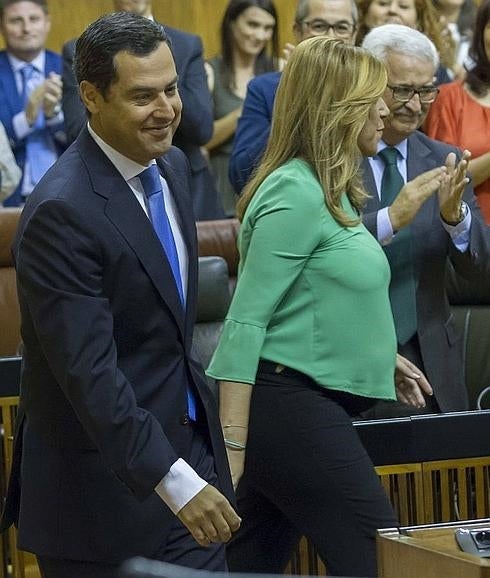 Juanma Moreno y Susana Díaz, en el Parlamento. 