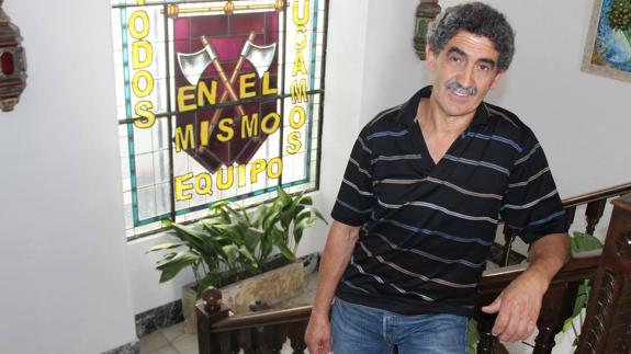 José Damián García: «Lo que ha llevado a Cortes de la Frontera al impago de nóminas es un exceso de contrataciones municipales»