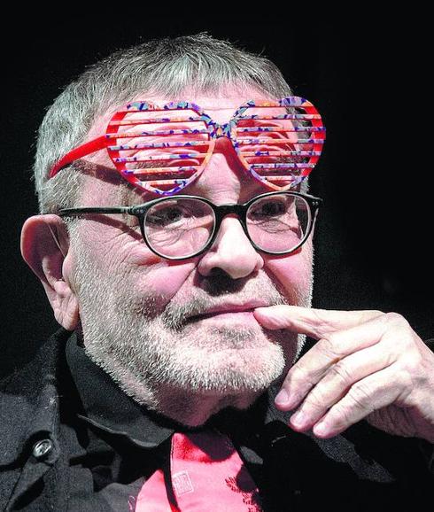 Fernando Arrabal: «Cuando no me dicen loco, se lo figuran»