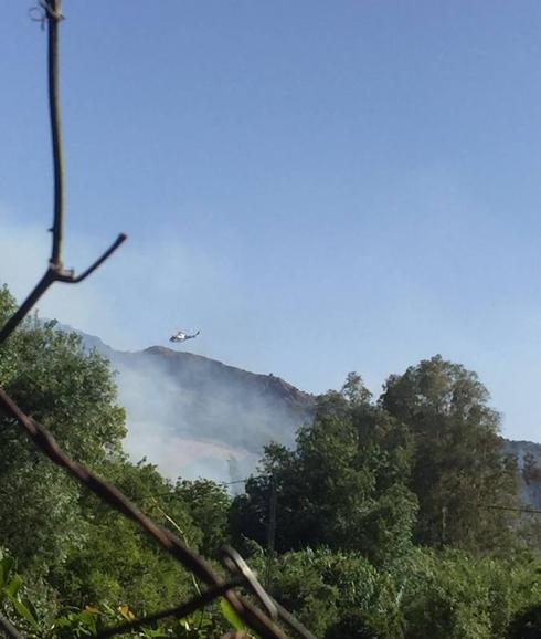 El fuego quedó anoche estabilizado y hoy ya controlado. 